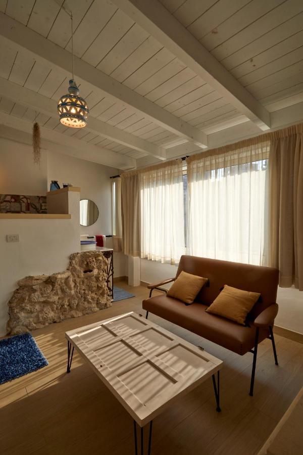 شقة Upstairs - Skylight ليتشي المظهر الخارجي الصورة