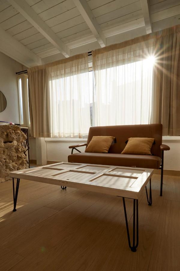 شقة Upstairs - Skylight ليتشي المظهر الخارجي الصورة